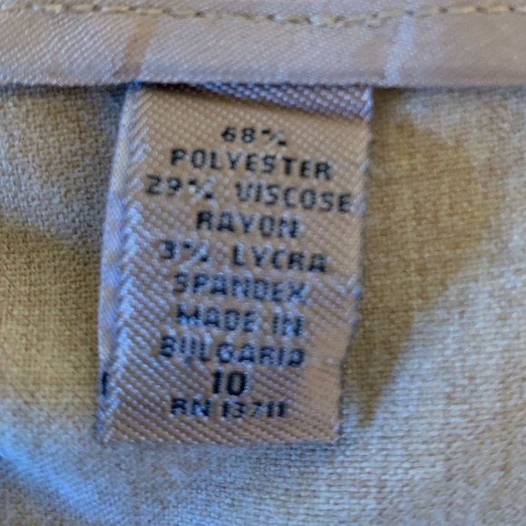 1 Button Pantsuit - Picture 3 of 3